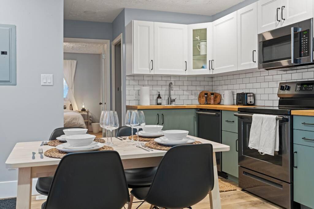 Holiday home Elegant Boho Retreat - 8 Min To Wem Edmonton